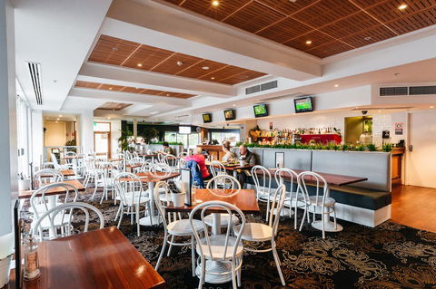 Coniston Hotel Wollongong - Accommodation Bookings 11