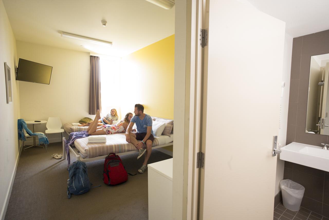 YHA Sydney Harbour - thumb 4