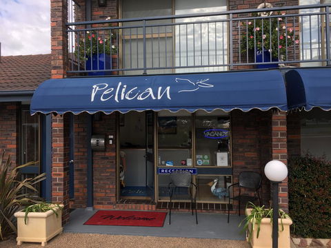 Pelican Motor Inn - Accommodation Bookings 7