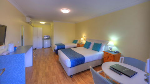 Pelican Motor Inn - Accommodation Bookings 5