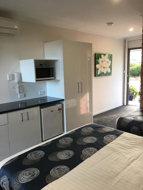 Pelican Motor Inn - Accommodation Bookings 41