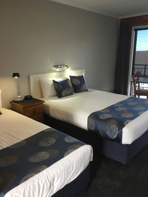 Pelican Motor Inn - Accommodation Bookings 6