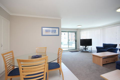 Sails Apartments - Accommodation Bookings 22