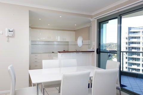 Sails Apartments - Accommodation Bookings 3