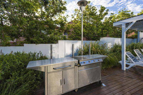 Oaks Nelson Bay Lure Suites - Accommodation Bookings 7