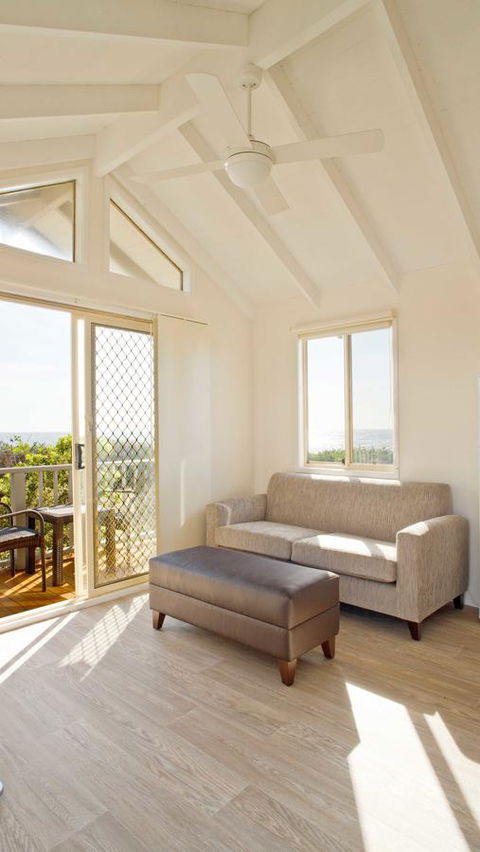 Blue Lagoon Beach Resort - Accommodation Bookings 32