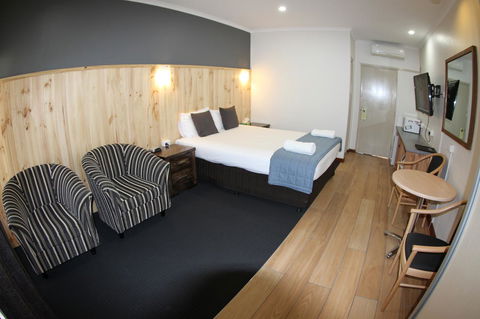 Sleepy Hill Motor Inn - Accommodation Bookings 42