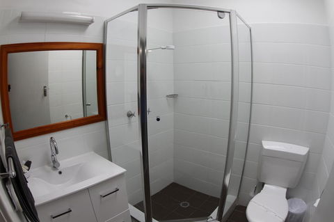 Sleepy Hill Motor Inn - Accommodation Bookings 32