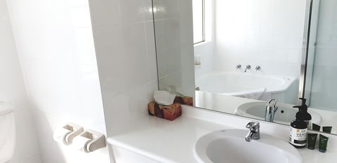 Marina Resort - Accommodation Bookings 19