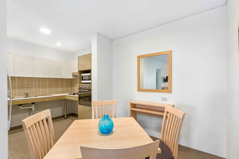 Quality Suites Pioneer Sands - Accommodation Bookings 14