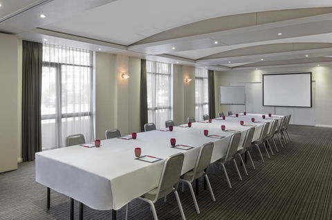 Mercure Newcastle - Accommodation Bookings 24