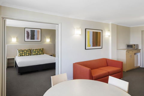 Mercure Newcastle - Accommodation Bookings 9