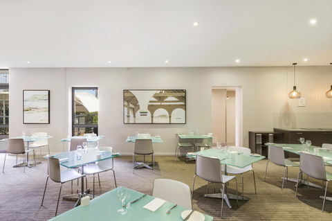 Mercure Newcastle - Accommodation Bookings 13