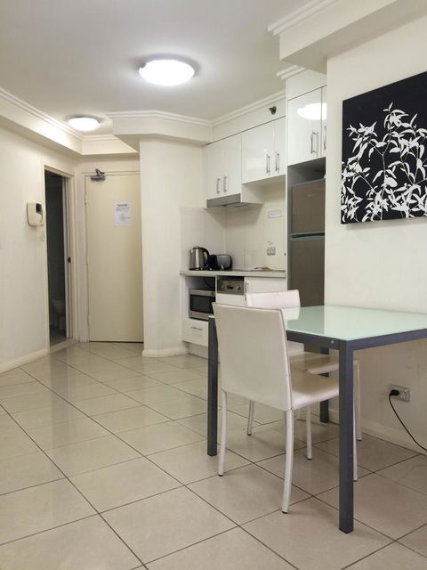 Fiori Apartments - Accommodation Bookings 8