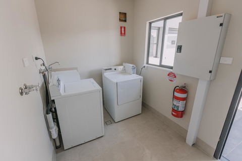 Studios On Beaumont - Accommodation Bookings 4