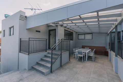 Studios On Beaumont - Accommodation Bookings 9