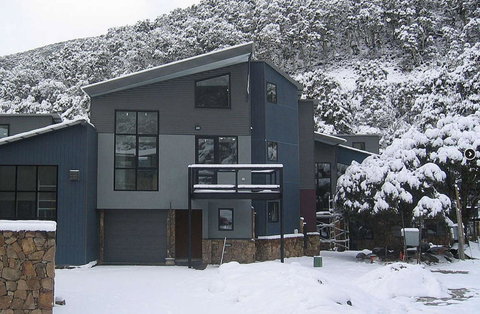 Snowstream 4 - Accommodation Bookings 0
