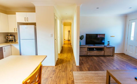 Sunbaker Pet Friendly Awards Finalist 4 Mins Walk To Culburra Beach - Accommodation Bookings 17