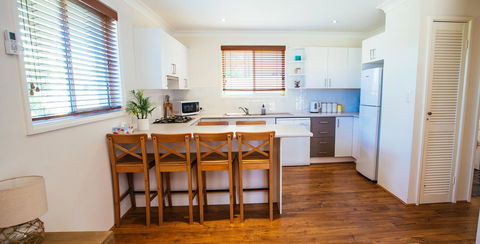 Sunbaker Pet Friendly Awards Finalist 4 Mins Walk To Culburra Beach - Accommodation Bookings 13