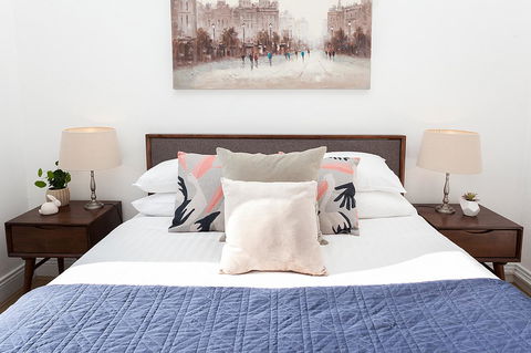 Stylish Apartment With Garage Near Bondi Beach - Accommodation Bookings 7