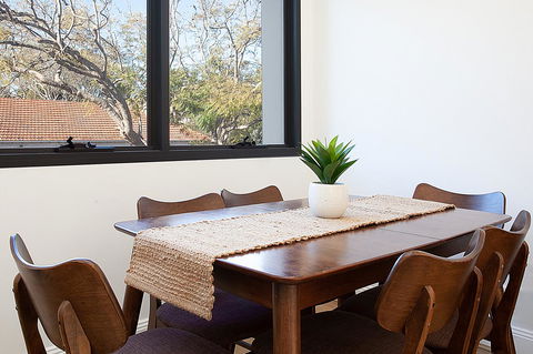 Stylish Apartment With Garage Near Bondi Beach - Accommodation Bookings 10