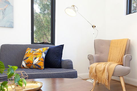 Stylish Apartment With Garage Near Bondi Beach - Accommodation Bookings 13