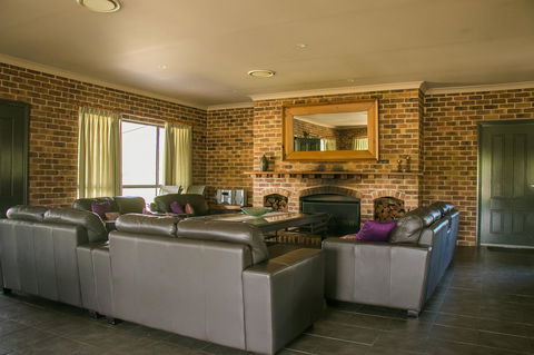 Ironstone Estate Lovedale - Accommodation Bookings 2