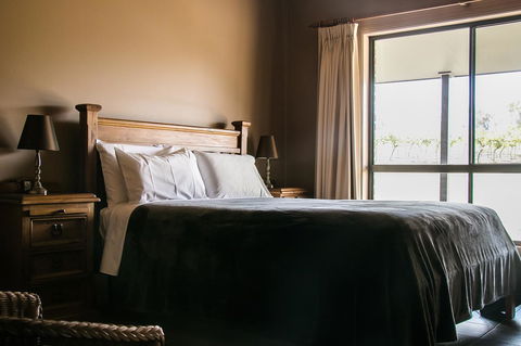 Ironstone Estate Lovedale - Accommodation Bookings 22