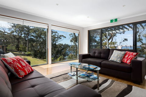The Edgewater On Greville - Accommodation Bookings 13