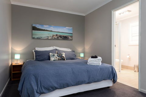 The Edgewater On Greville - Accommodation Bookings 28