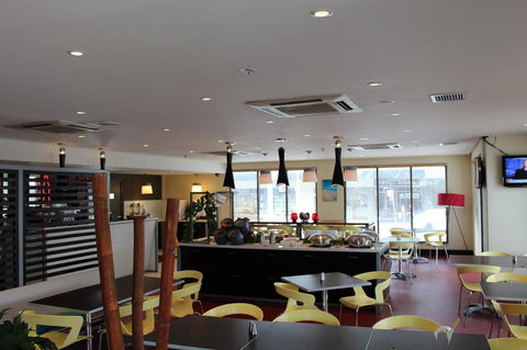 Ibis Newcastle - Accommodation Bookings 13