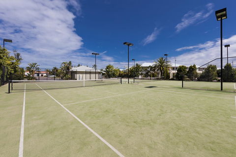 Oaks Port Stephens Pacific Blue Resort - Accommodation Bookings 4