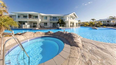 Oaks Port Stephens Pacific Blue Resort - Accommodation Bookings 1