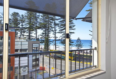Manly Paradise Motel & Apartments - Accommodation Bookings 12