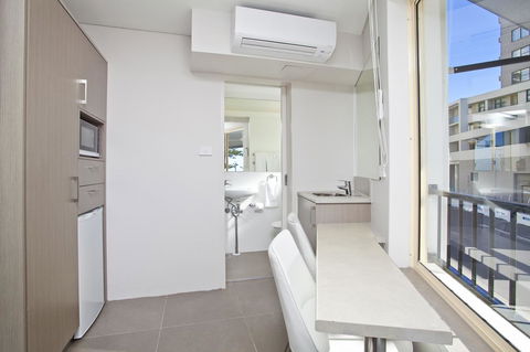 Manly Paradise Motel & Apartments - Accommodation Bookings 6