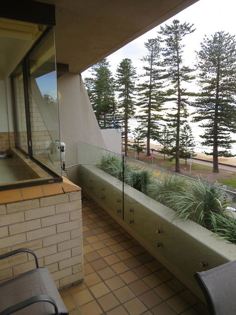 Manly Paradise Motel & Apartments - Accommodation Bookings 40