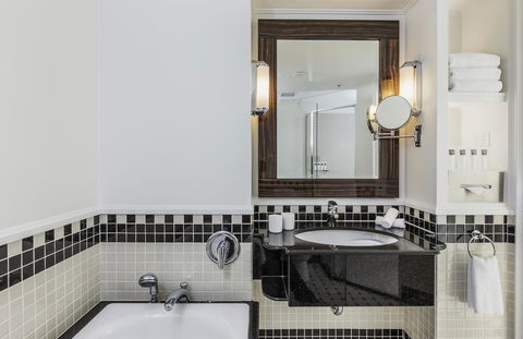 Swissotel Sydney - Accommodation Bookings 28