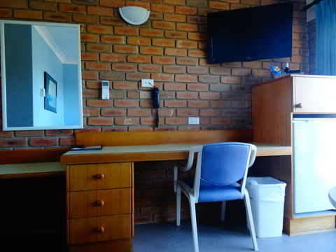 Sapphire Waters Motor Inn - Accommodation Bookings 28
