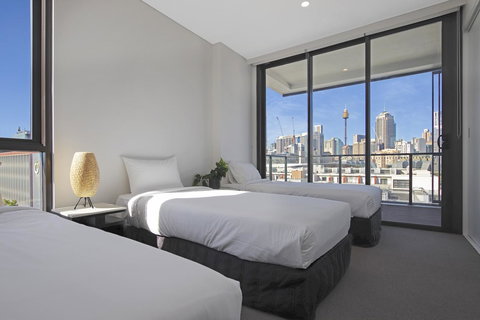 DD Apartments At International Convention Centre - Accommodation Bookings 12