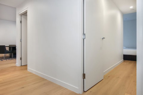 DD Apartments At International Convention Centre - Accommodation Bookings 29