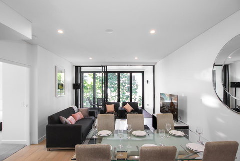 DD Apartments At International Convention Centre - Accommodation Bookings 2