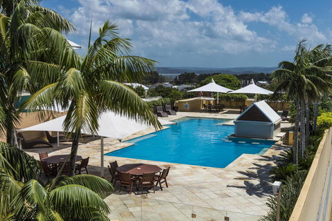 Oaks The Entrance Waterfront Suites - Accommodation Bookings 18