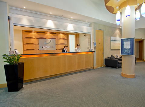 Oaks The Entrance Waterfront Suites - Accommodation Bookings 14