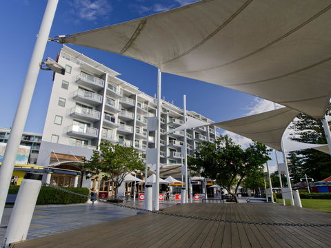 Oaks The Entrance Waterfront Suites - Accommodation Bookings 7