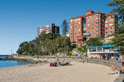 Oversized 2 Bedroom Manly Beach House - Accommodation Bookings 9