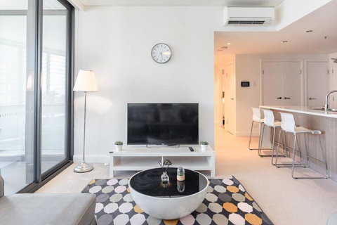 Two Bedders Apartment With Stunning Water View - Accommodation Bookings 5