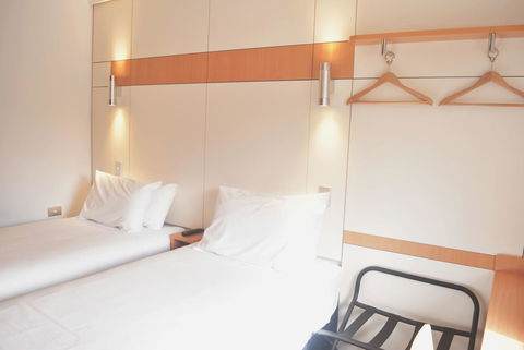 Ibis Budget - Gosford - Accommodation Bookings 9
