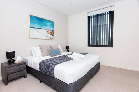 Brand New Executive Apartment - Accommodation Bookings 8