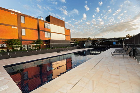 Brand New Executive Apartment - Accommodation Bookings 24