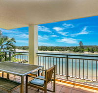 Sunrise Cove Holiday Apartments